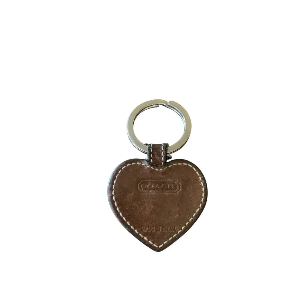 Coach Vintage Signature Brown Heart Shaped Leather Fob Keychain w/Hang Tag-Rare - Picture 4 of 6
